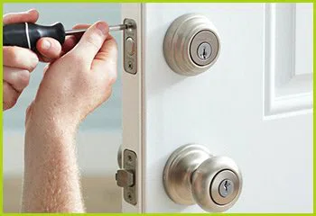 Expert Locksmith Services Lockbourne, OH 614-467-4873 - 13-new-locks-installation