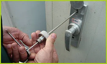 Expert Locksmith Services Lockbourne, OH 614-467-4873 Expert Locksmith Services Lockbourne, OH 614-467-4873 - 15-emergency-locksmiths