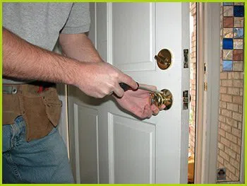 Expert Locksmith Services Lockbourne, OH 614-467-4873 Expert Locksmith Services Lockbourne, OH 614-467-4873 - 9-locks-change